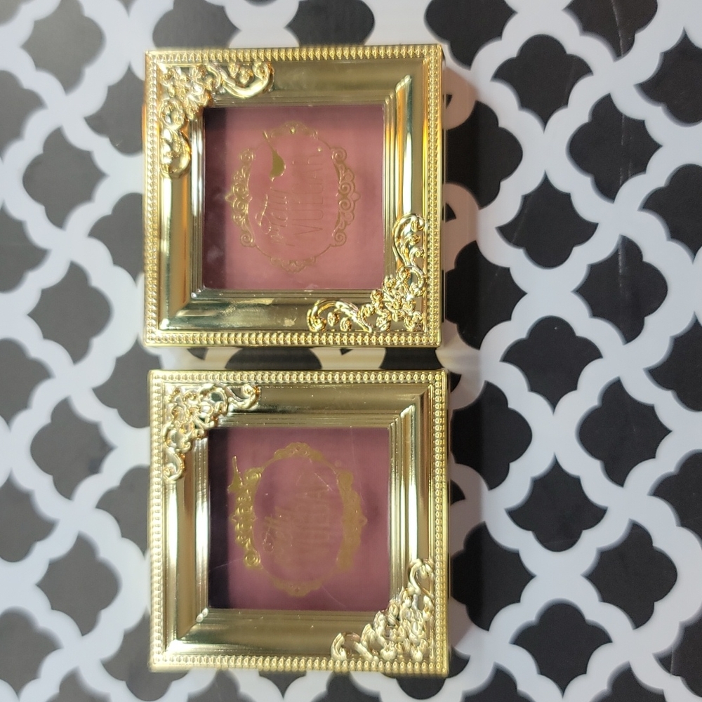 Pretty Vulgar Blush
